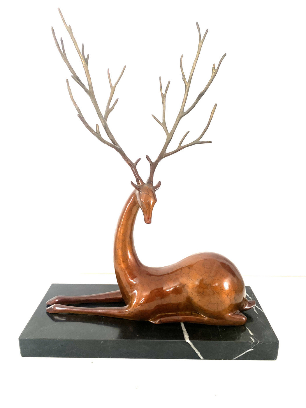 Tierfigur in Bronze -Bronzefigur - Hirsch auf Marmorplattel signiert Milo