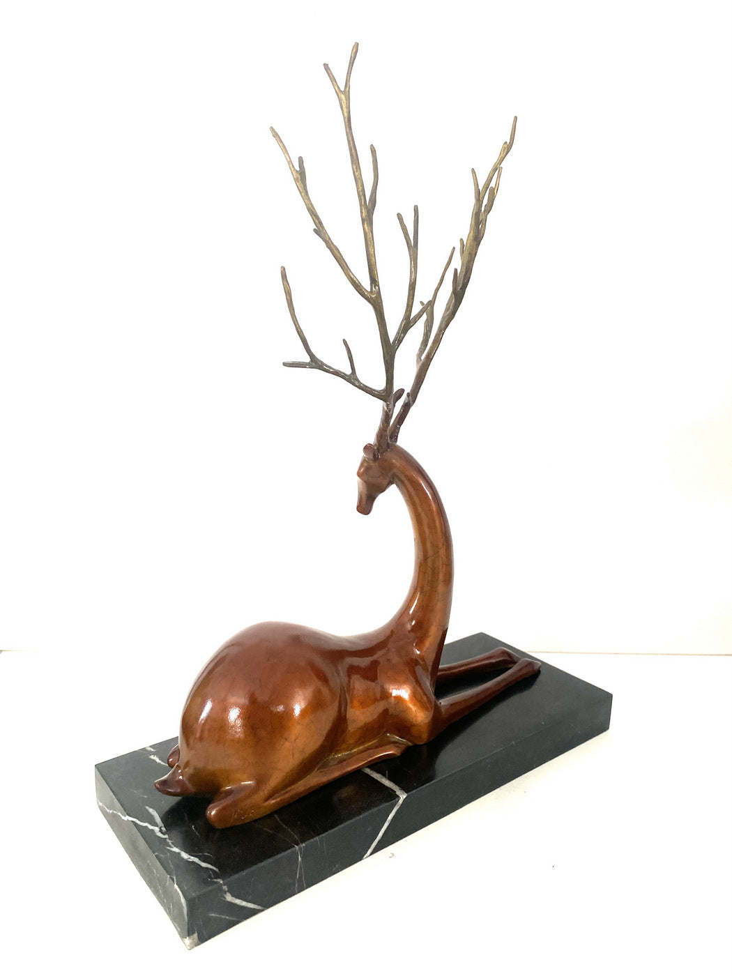 Tierfigur in Bronze -Bronzefigur - Hirsch auf Marmorplattel signiert Milo