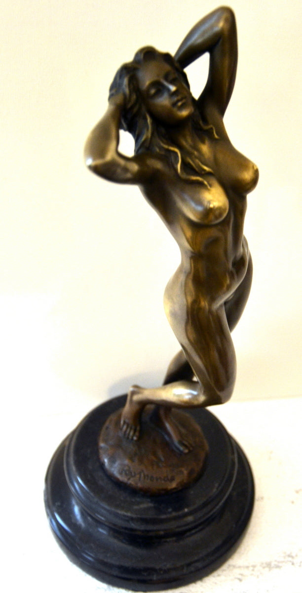 Stilvoller Bronze Akt von Raymondo mit Künstler Signatur 2. Auflage/ durchlaufend nummeriert