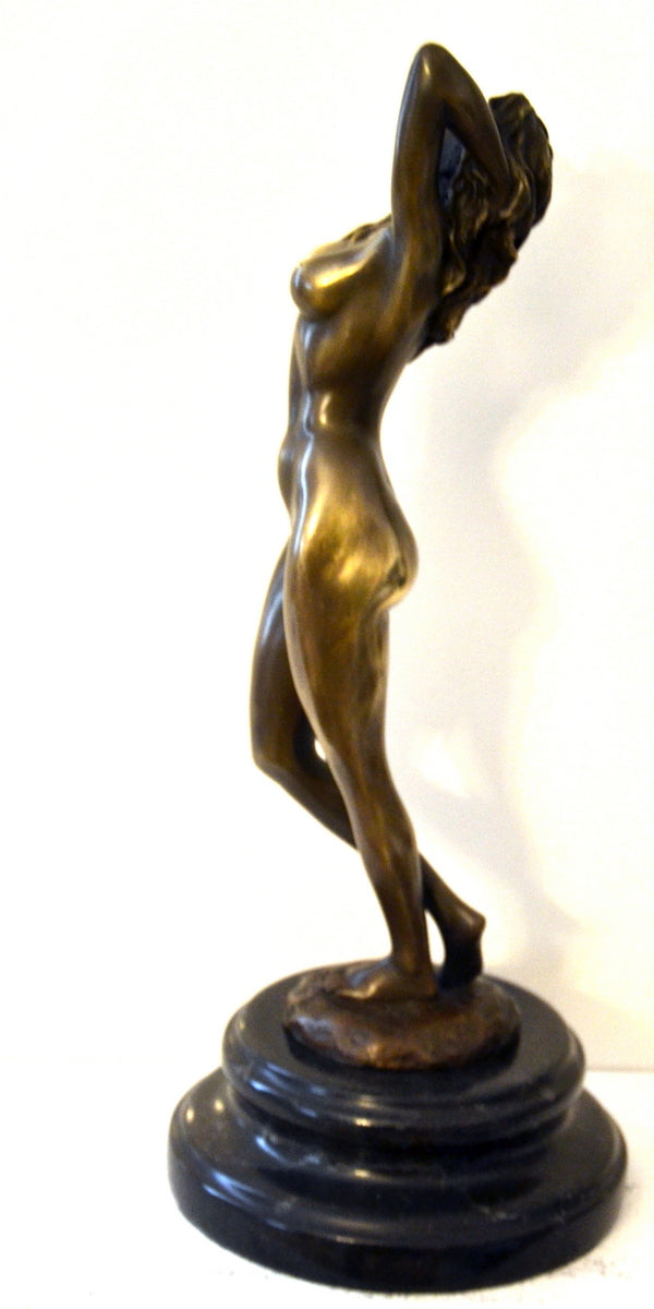 Stilvoller Bronze Akt von Raymondo mit Künstler Signatur 2. Auflage/ durchlaufend nummeriert