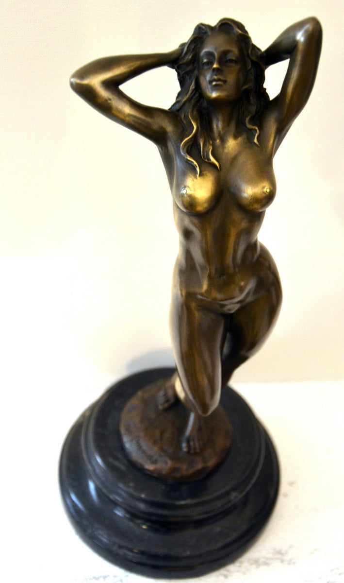 Stilvoller Bronze Akt von Raymondo mit Künstler Signatur 2. Auflage/ durchlaufend nummeriert