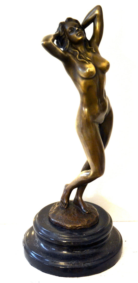 Stilvoller Bronze Akt von Raymondo mit Künstler Signatur 2. Auflage/ durchlaufend nummeriert