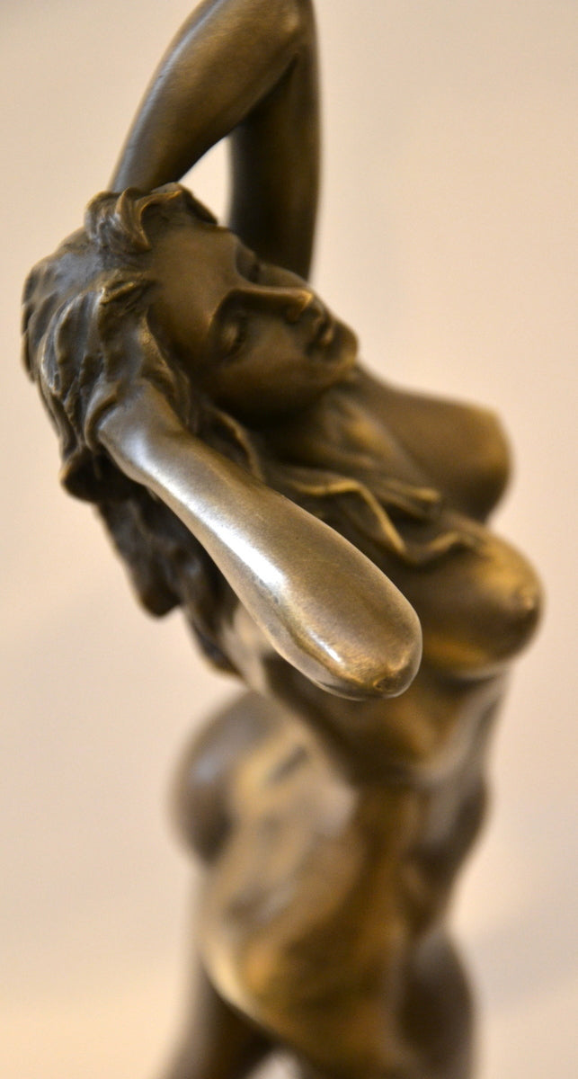 Stilvoller Bronze Akt von Raymondo mit Künstler Signatur 2. Auflage/ durchlaufend nummeriert
