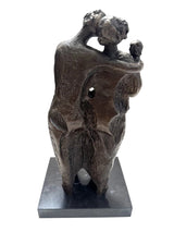 Abstrakte Bronzeskulptur auf Marmorsockel – handgefertigt im Wachsausschmelzverfahren