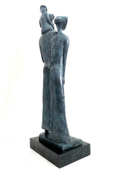Abstrakte Bronzefigur - Familie mit Künstlesignatur auf Marmor Handgefertigt