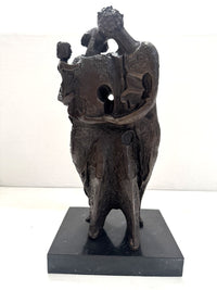 Abstrakte Bronzeskulptur auf Marmorsockel – handgefertigt im Wachsausschmelzverfahren