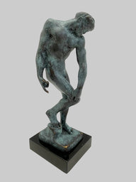 Adam Figur aus Bronze – Bronzeskulptur nach Auguste Rodin mit türkisfarbener Patina