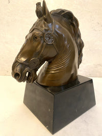 Tierfigur- Bronzeskulptur- Bronze Pferd Büste  auf Marmorsockel