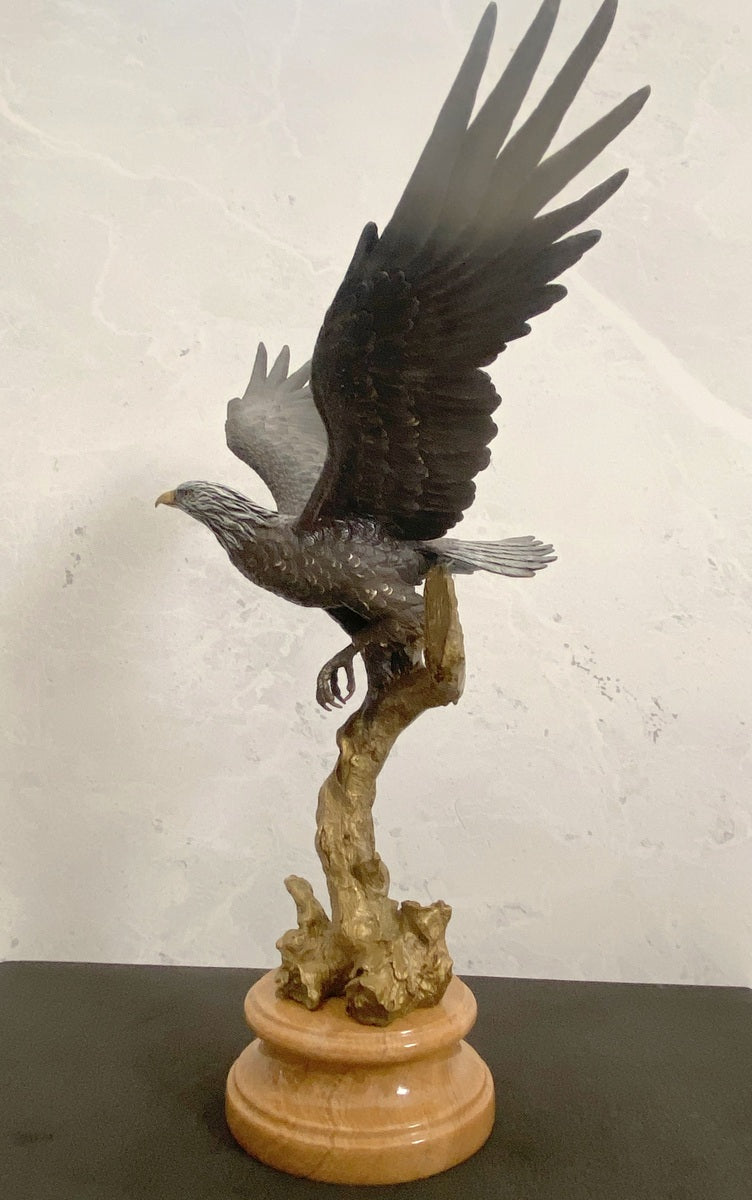 Bronzefigur -Tierfigur -Bronze Adler auf Marmorsockel mit Künstlersignatur