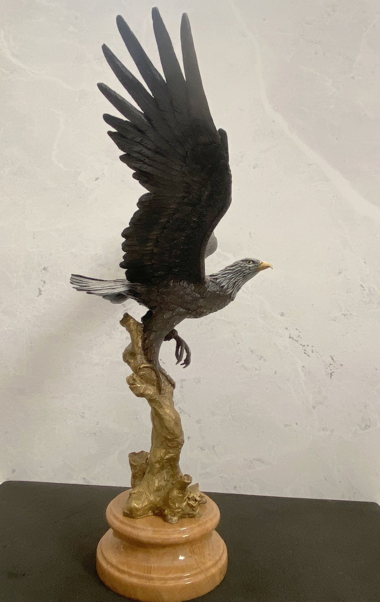 Bronzefigur -Tierfigur -Bronze Adler auf Marmorsockel mit Künstlersignatur