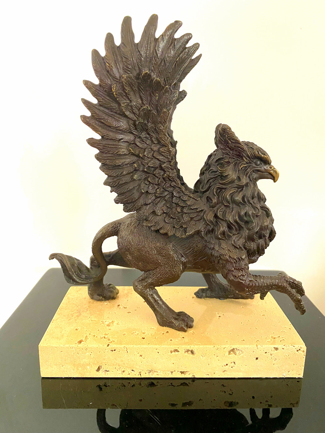 Mythology mythical creature bronze figure griffin on travertine base 1.5 kg