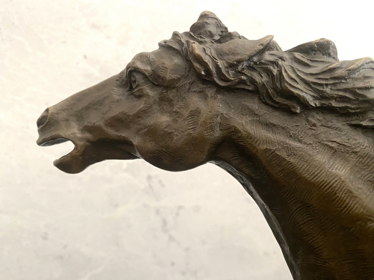 Tierskulptur-Bronzefigur-Pferd in Bronze nach Pierre Jules Mene signiert