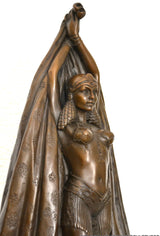 Bronzefigur Frau – Art Deco Bronze Tänzerin auf Marmorsockel nach D. H. Chiparus