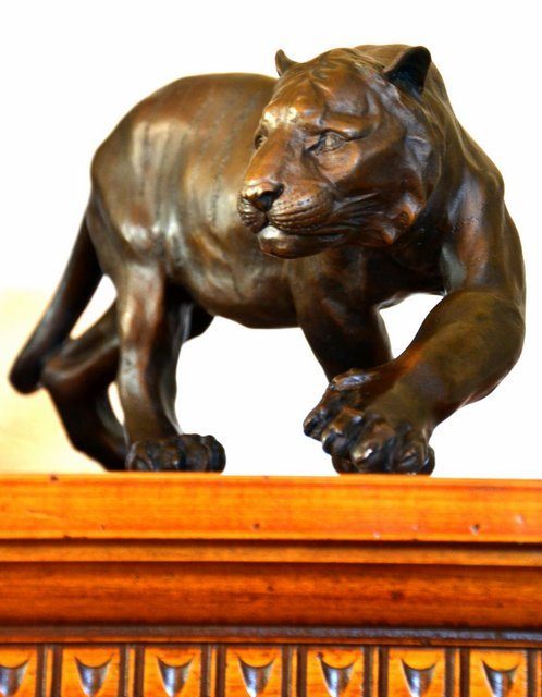 Schleichender Tiger signiert  Salvatore Melani in feinster Bronze gegossen