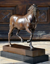 Figure en bronze - Le cheval Médicis en bronze signé Giovanni da Bologna