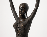 Detailansicht Art-Déco Bronzefigur Tänzerin mit Oberkörper und Gesicht