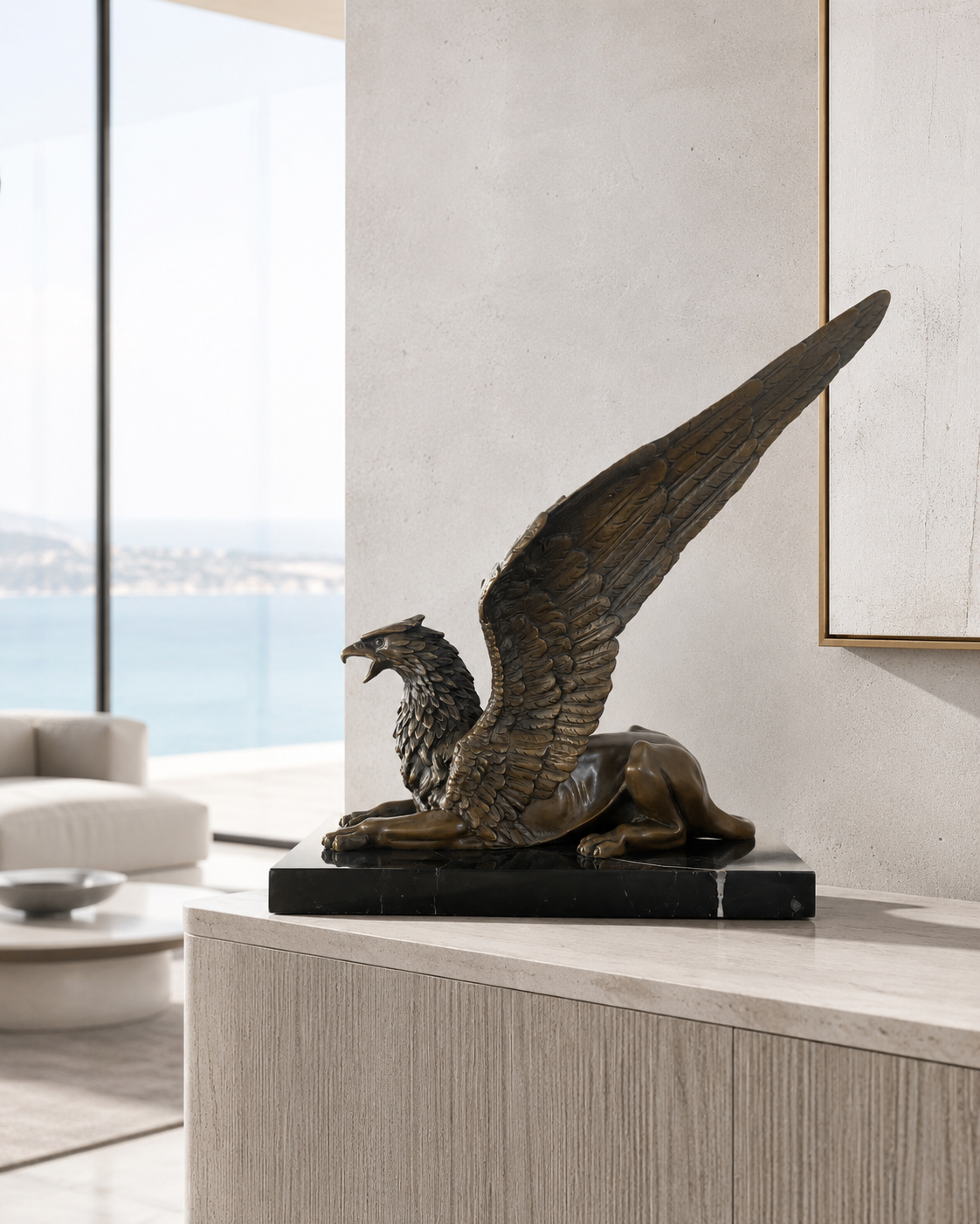 Greif Figur aus Bronze – Bronzefigur / Griffin Bronze auf Marmorplatte