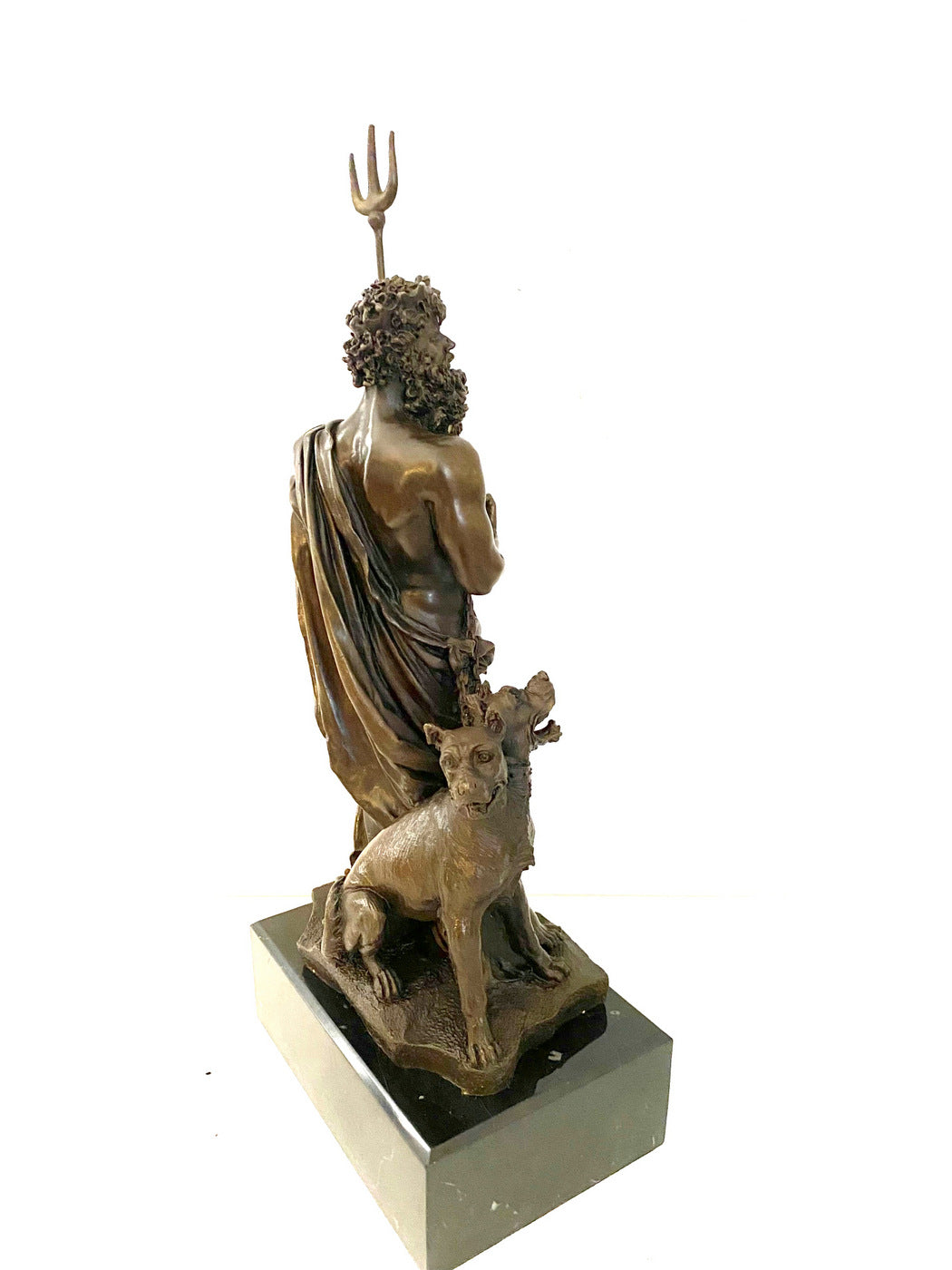 Figurine en bronze mythologique Hadès avec chien de l'enfer avec signature de l'artiste