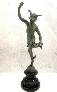 Bronze Skulptur Hermes der Götterbote signiert Giovanni Bologna auf Marmorsockel