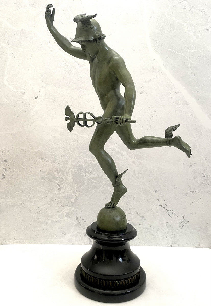 Bronze Skulptur Hermes der Götterbote signiert Giovanni Bologna auf Marmorsockel