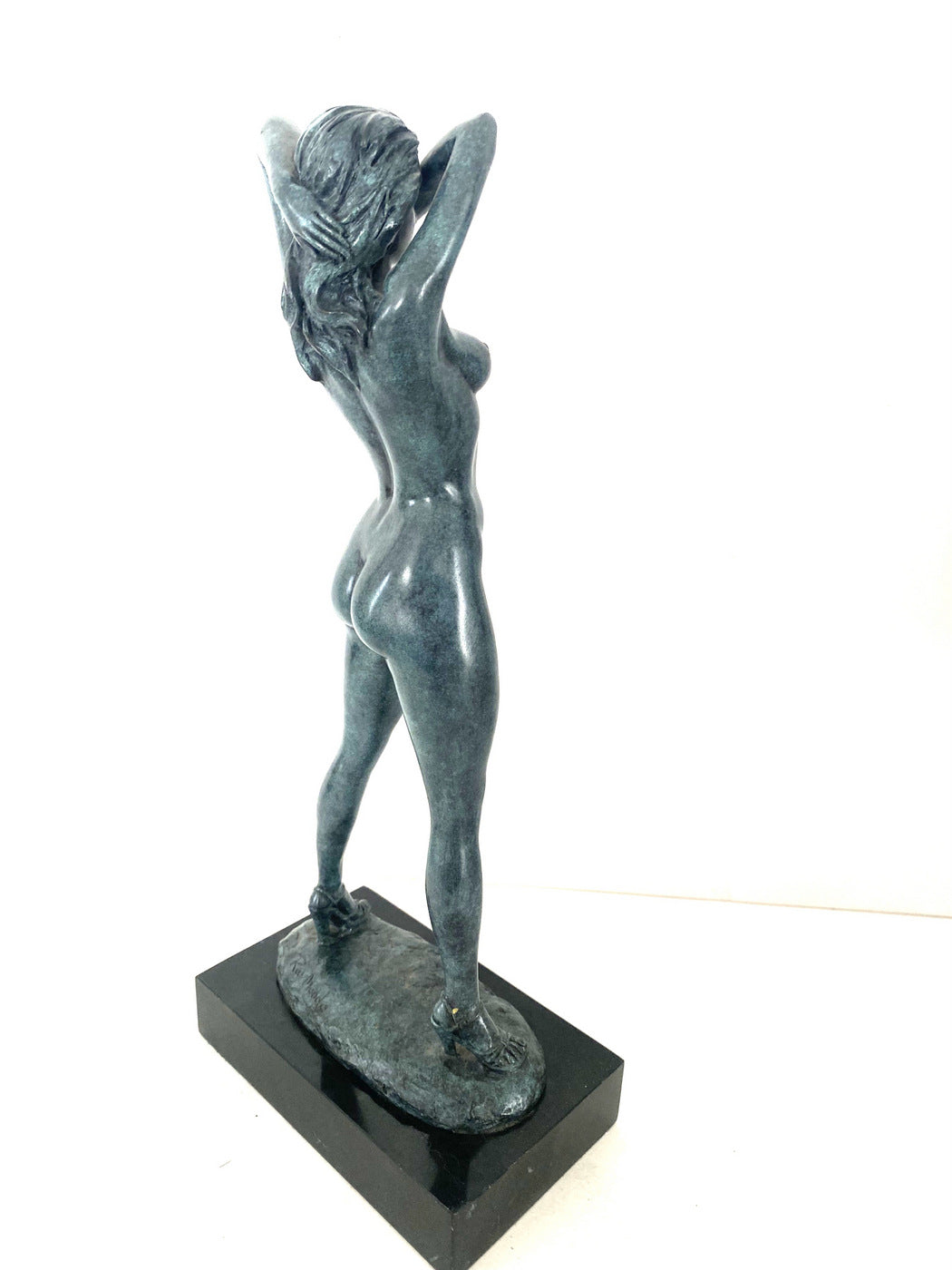 Stylish bronze nude by Raymondo with artist signature