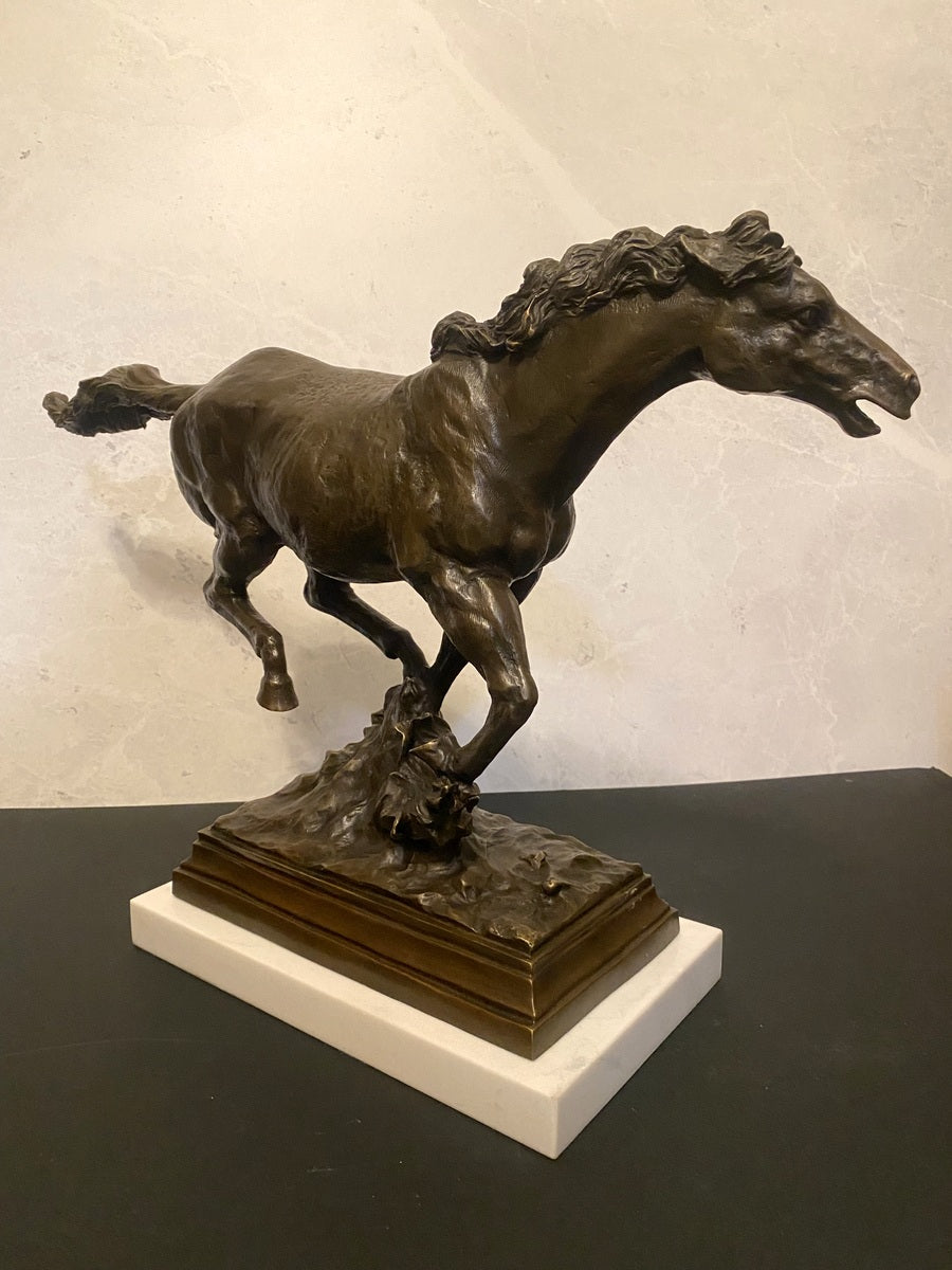 Tierskulptur-Bronzefigur-Pferd in Bronze nach Pierre Jules Mene signiert