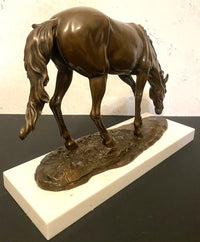 Bronzefigur- Pferd in Bronze nach Pierre Jules Mene auf  Marmorplatte signiert
