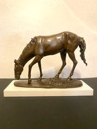 Bronzefigur- Pferd in Bronze nach Pierre Jules Mene auf  Marmorplatte signiert