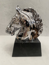 Tierfigur- Bronzeskulptur- Bronze Pferd Büste verchromt auf Marmorsockel