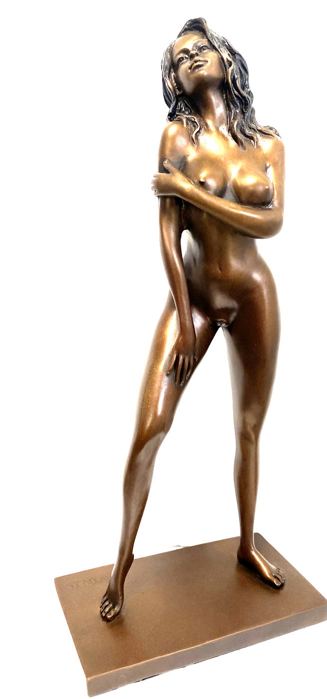 Bronze sculpture New Nude Series 2023 by Raymondo consecutively numbered 9/30