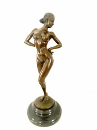 Figure en bronze - nu en bronze signé Raymondo sur socle en marbre