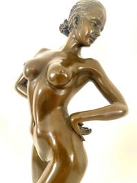 Bronze figure - Bronze nude signed Raymondo on light marble base