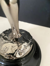 Bronzefigur -Akt von Raymondo verchromt mit Künstlersignatur limitiert num.10/10