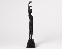 Art-Déco Tänzerin aus Bronze – Seitenansicht