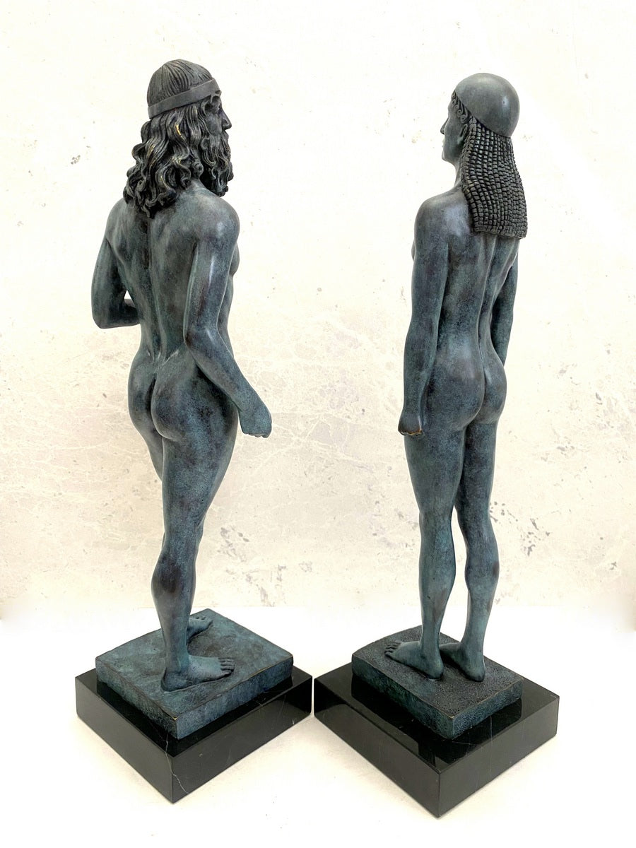 Bronzefiguren -Riace Krieger signiert Phidias auf Marmorplatte