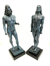 Bronzefiguren -Riace Krieger signiert Phidias auf Marmorplatte