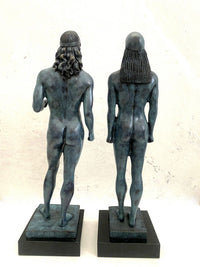 Bronzefiguren -Riace Krieger signiert Phidias auf Marmorplatte