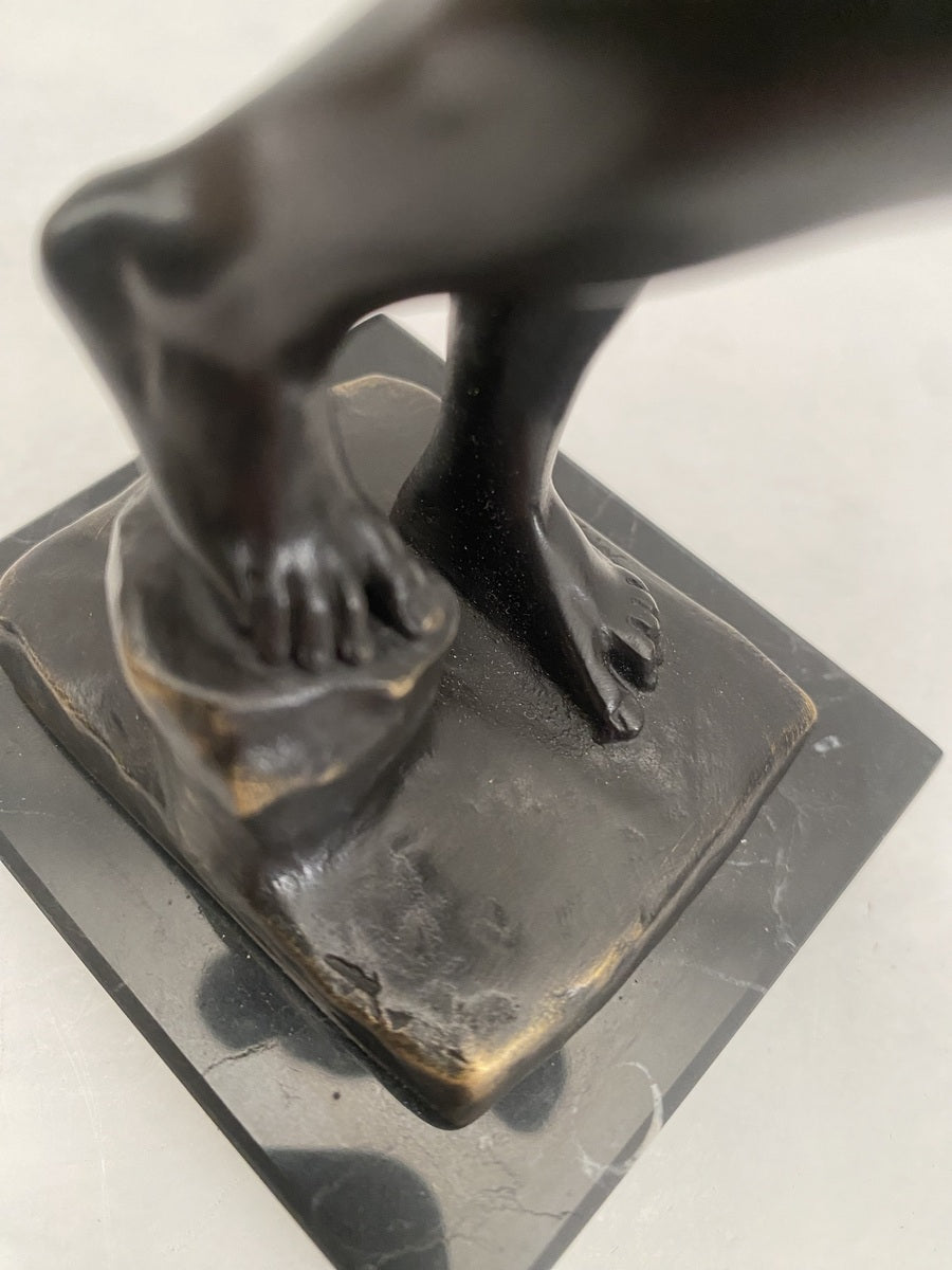 Adam nach Auguste Rodin Bronzefigur Nachguss signiert auf Marmorsockel