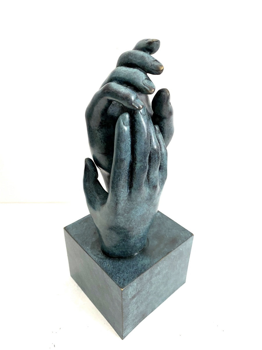 Skulptur "Die Kathedrale" (1908) Bronzeskulptur signiert Rodin auf Bronzesockel