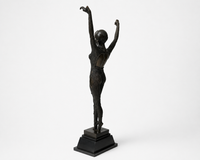Art-Déco Bronze Tänzerin – schräg seitliche Gesamtansicht