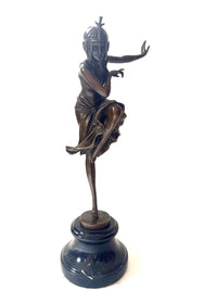 Bronzefigur Frau – Art-Déco-Tänzerin nach D. H. Chiparus auf Marmorsockel (Kopie)