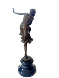 Bronzefigur Frau – Art-Déco-Tänzerin nach D. H. Chiparus auf Marmorsockel (Kopie)