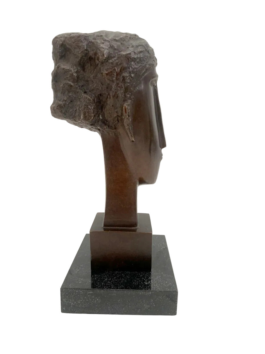 Bronzeskulptur Frauenkopf – Seitenansicht