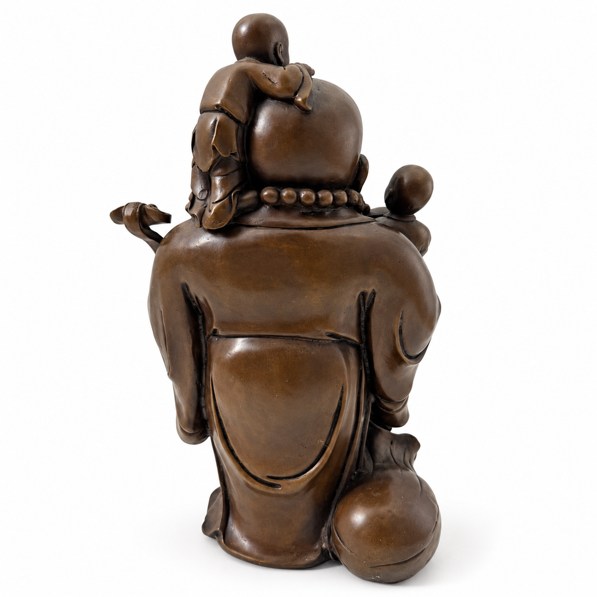 Lachender Buddha aus Bronze mit fünf Kindern in Rückansicht mit ausgearbeiteten Gewandfalten und seitlichem Sack.