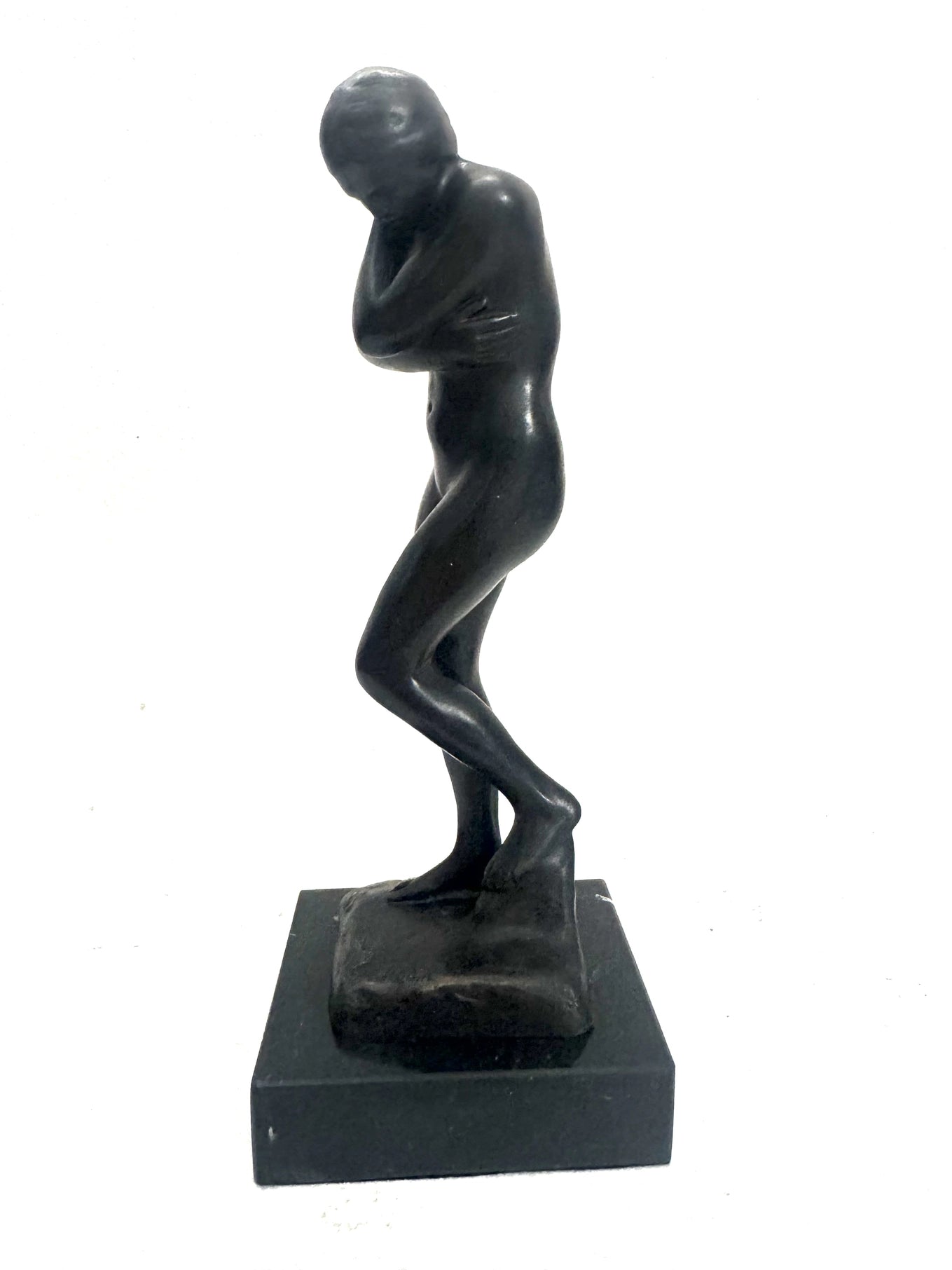 Bronze Akt Frau – linke Seiten Gesamtansicht der Eva Skulptur
